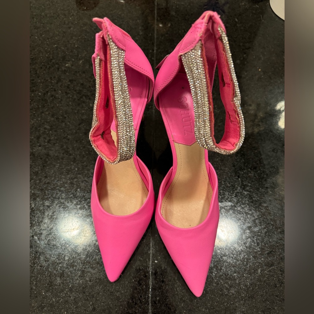 Pink Heels !!